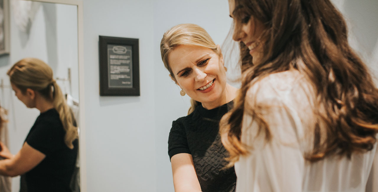 ilovebrides.pt Bra Fitting Noiva por  Inês Basek e Margarida Furst